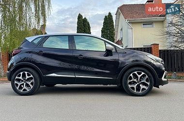 Внедорожник / Кроссовер Renault Captur 2018 в Киеве