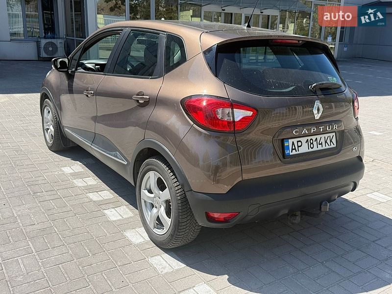 Позашляховик / Кросовер Renault Captur 2013 в Запоріжжі