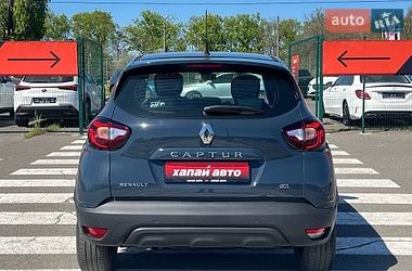Внедорожник / Кроссовер Renault Captur 2019 в Одессе