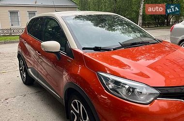 Позашляховик / Кросовер Renault Captur 2015 в Славуті