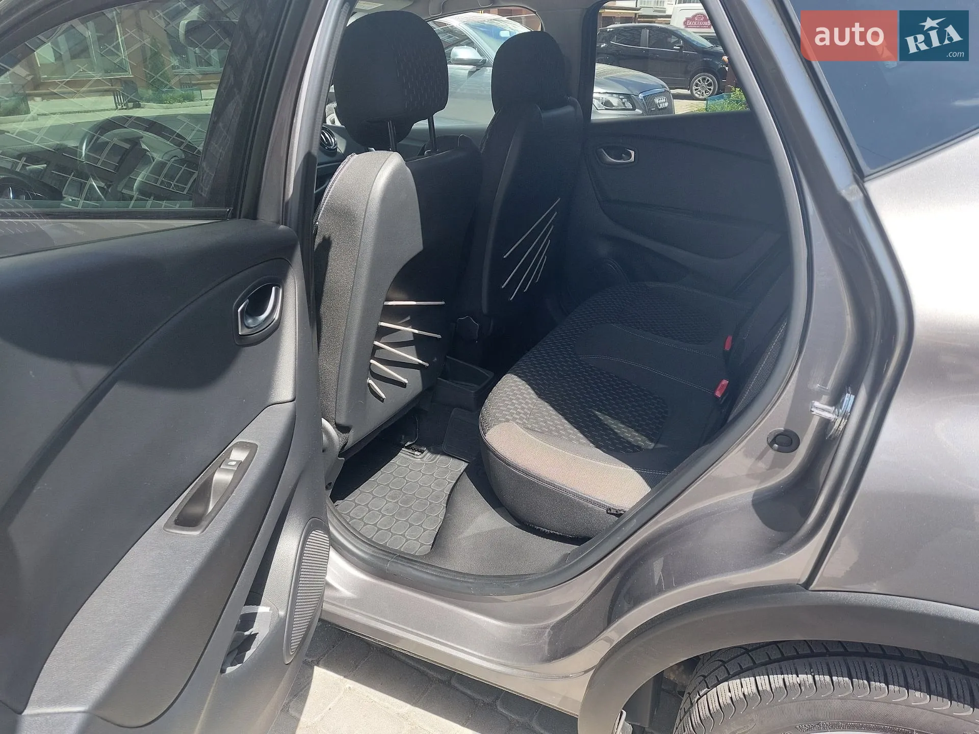 2019 Renault Captur - мініатюра 9