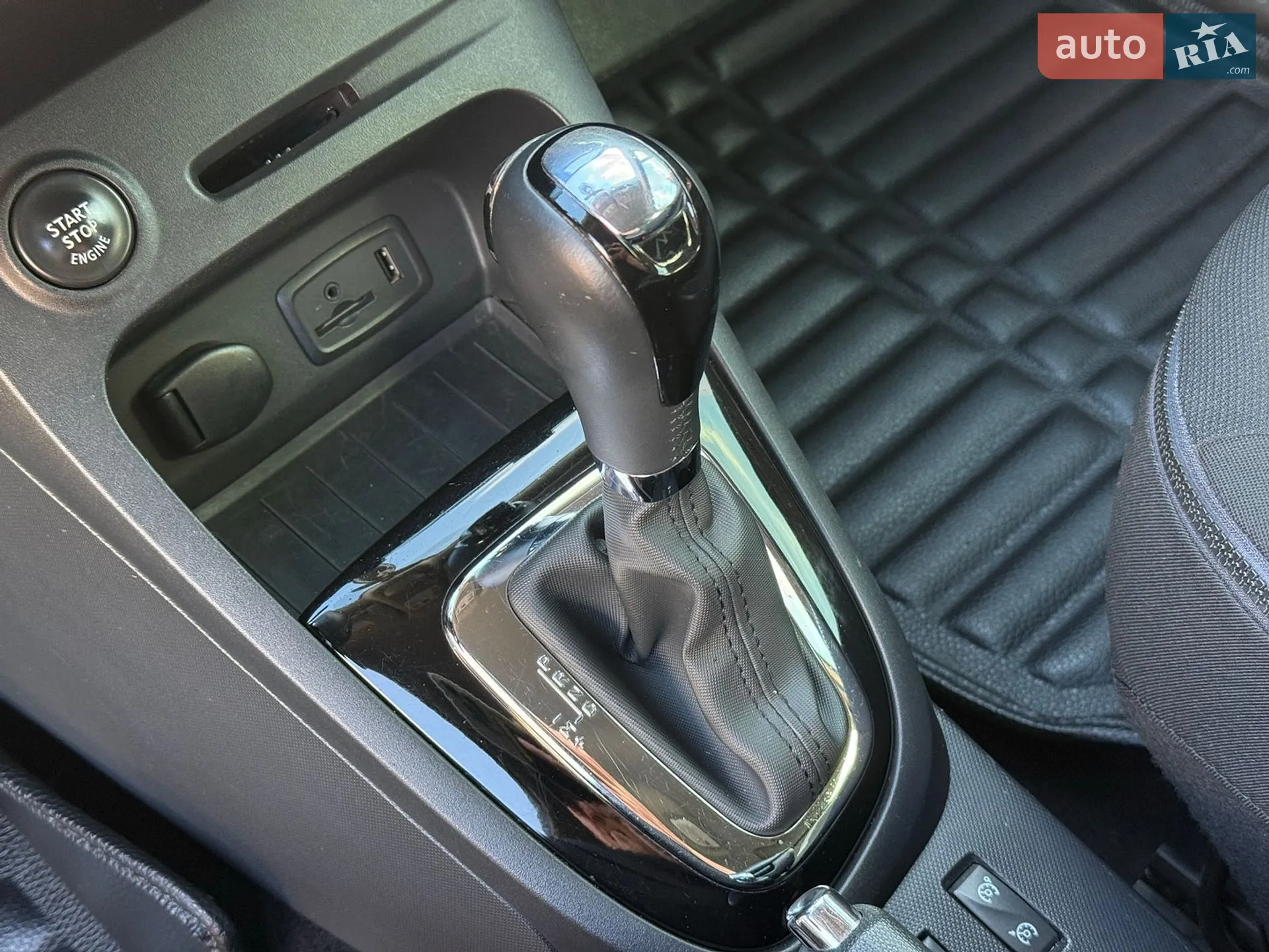 2014 Renault Captur - мініатюра 12
