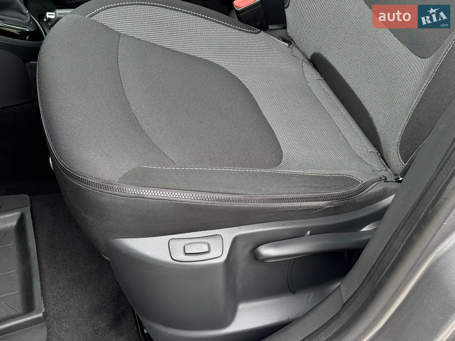 2014 Renault Captur - мініатюра 31