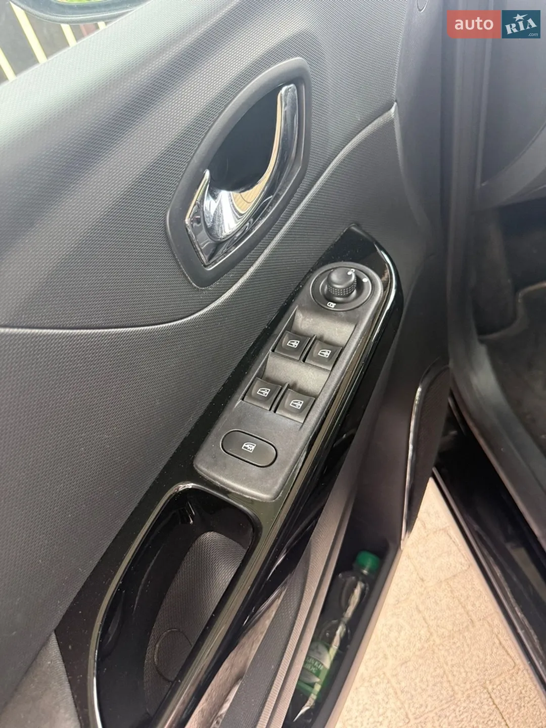 2014 Renault Captur - мініатюра 23
