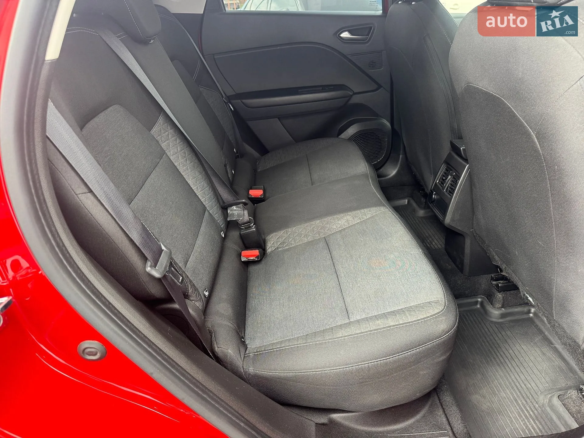 2021 Renault Captur - мініатюра 24
