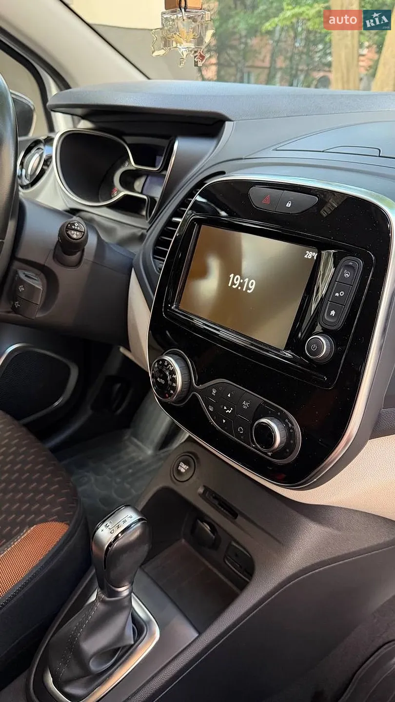 2019 Renault Captur - мініатюра 10