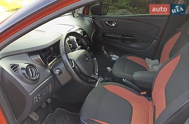 Внедорожник / Кроссовер Renault Captur 2014 в Помошной