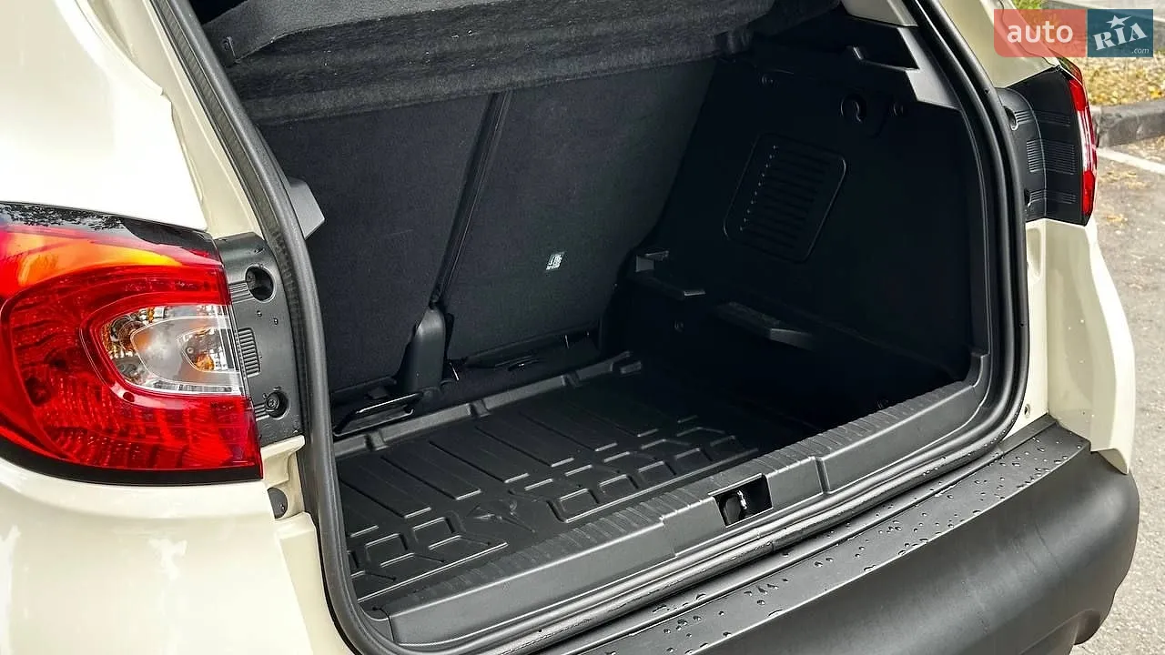 2015 Renault Captur - мініатюра 9