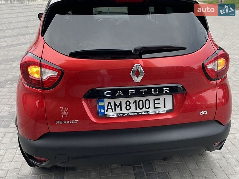 Позашляховик / Кросовер Renault Captur 2016 в Чернівцях фото 11 Позашляховик / Кросовер Renault Captur 2016 в Чернівцях