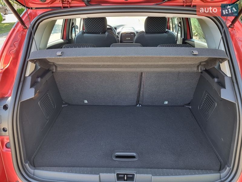 Позашляховик / Кросовер Renault Captur 2019 в Чернівцях фото 14 Позашляховик / Кросовер Renault Captur 2019 в Чернівцях