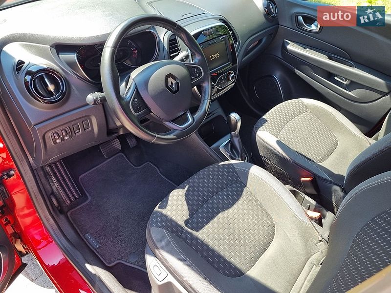 Позашляховик / Кросовер Renault Captur 2019 в Чернівцях фото 17 Позашляховик / Кросовер Renault Captur 2019 в Чернівцях