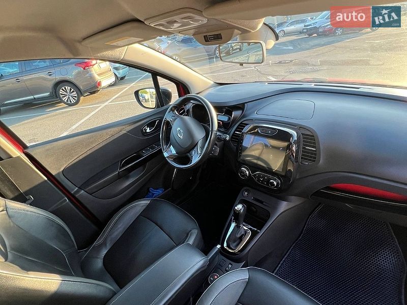 Позашляховик / Кросовер Renault Captur 2015 в Житомирі фото 14 Позашляховик / Кросовер Renault Captur 2015 в Житомирі