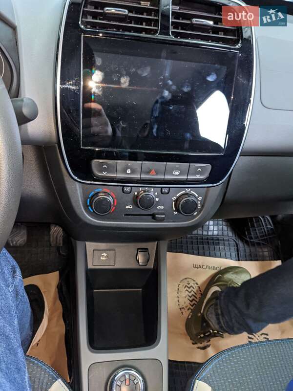 Внедорожник / Кроссовер Renault City K-ZE 2019 в Сваляве