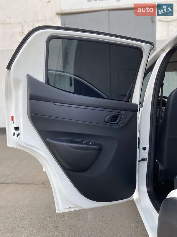 Позашляховик / Кросовер Renault City K-ZE 2019 в Кривому Розі