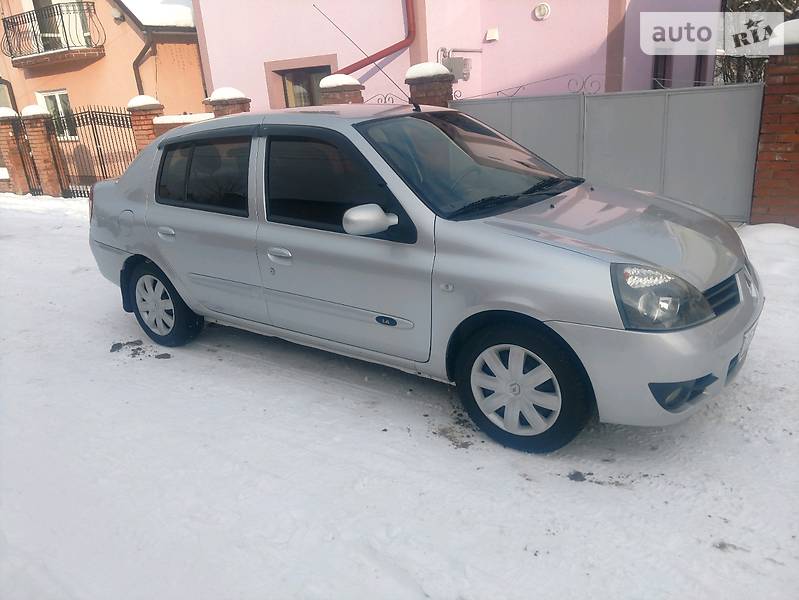 Седан Renault Clio Symbol 2008 в Черновцах