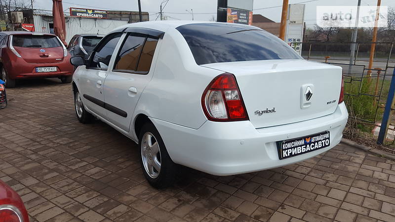 Седан Renault Clio Symbol 2007 в Кривом Роге