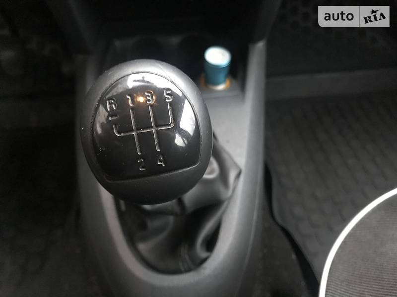 Седан Renault Clio Symbol 2008 в Києві