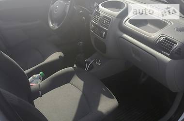 Седан Renault Clio Symbol 2005 в 