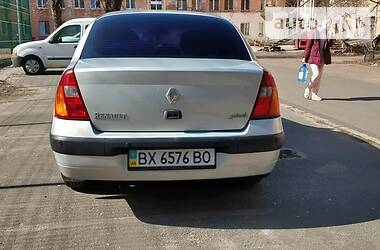 Седан Renault Clio Symbol 2002 в Киеве