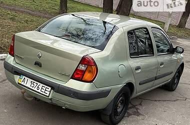 Седан Renault Clio Symbol 2002 в Каменском