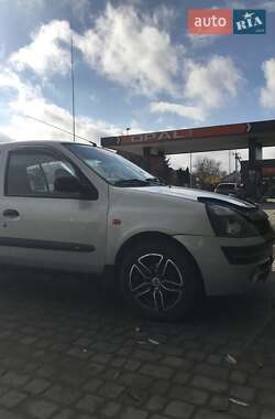Седан Renault Clio Symbol 2003 в Львове