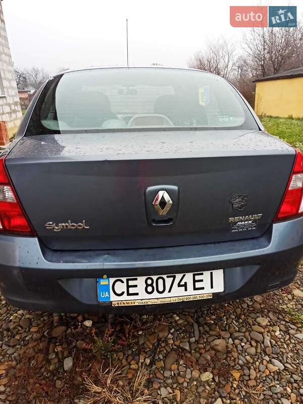 Седан Renault Clio Symbol 2008 в 