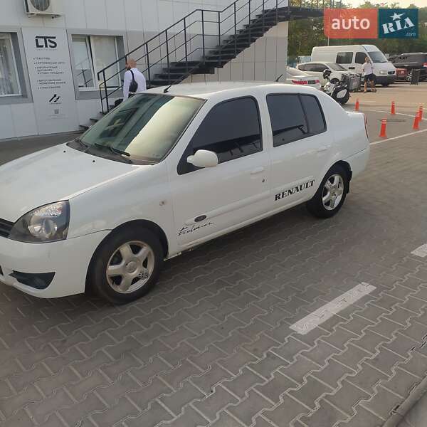 Седан Renault Clio Symbol 2008 в Сарате