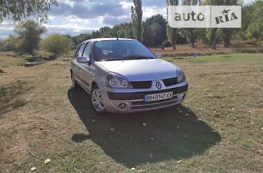 Седан Renault Clio Symbol 2005 в Окнах