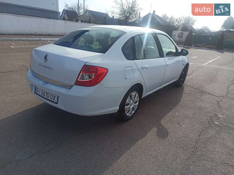 Седан Renault Clio Symbol 2010 в Дружковке