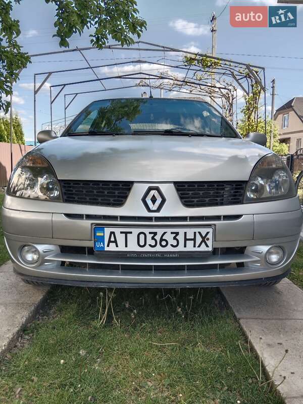 Седан Renault Clio Symbol 2006 в Калуше
