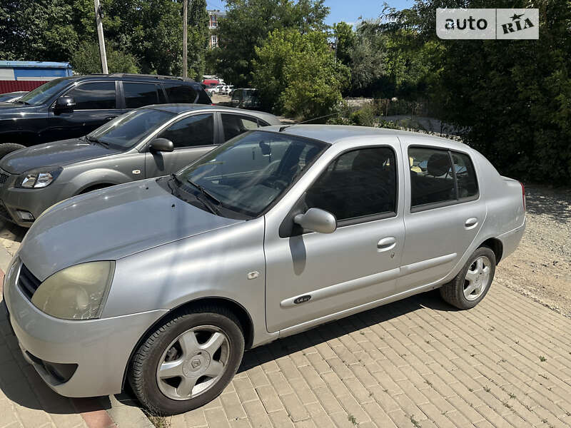 Седан Renault Clio Symbol 2006 в 