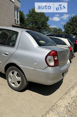 Седан Renault Clio Symbol 2006 в 