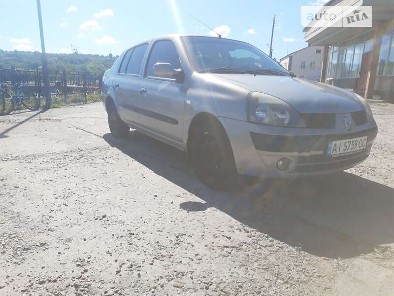 Седан Renault Clio Symbol 2005 в Ржищеві