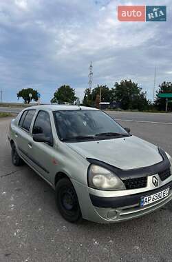 Седан Renault Clio Symbol 2002 в Новомосковске