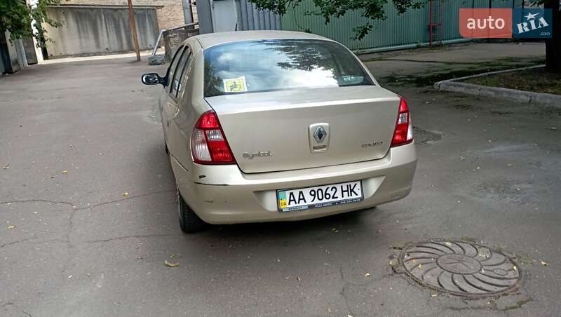 Седан Renault Clio Symbol 2008 в Киеве