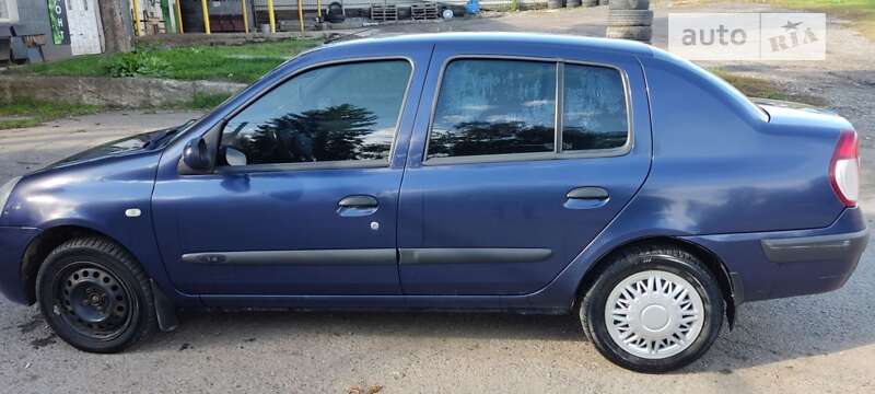 Седан Renault Clio Symbol 2006 в Черновцах