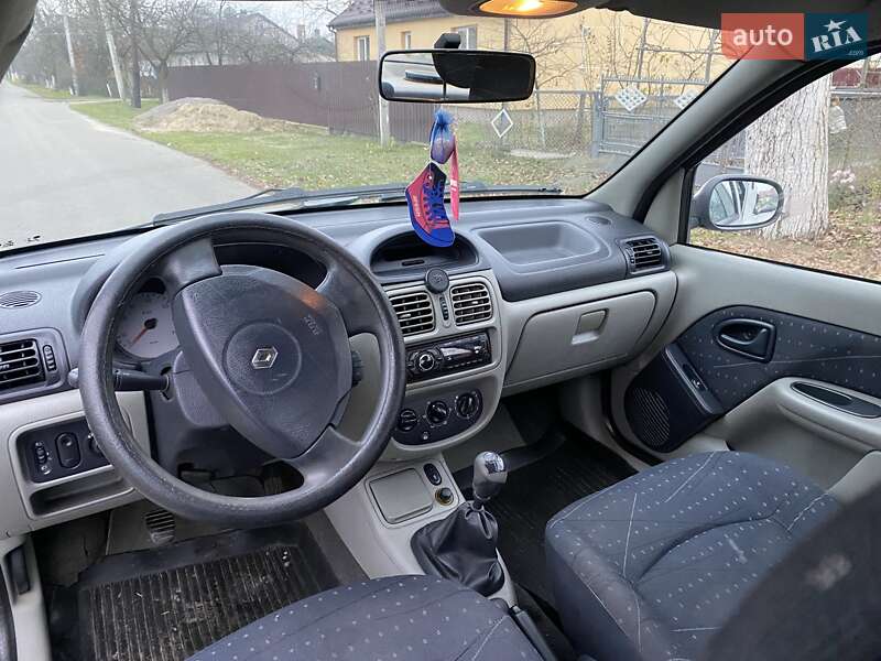 Седан Renault Clio Symbol 2004 в Ковеле