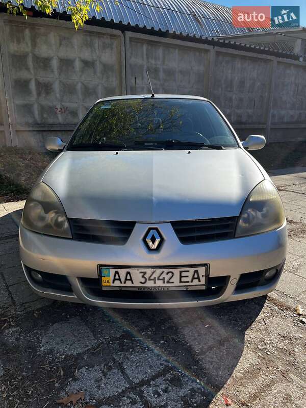 Седан Renault Clio Symbol 2006 в Киеве