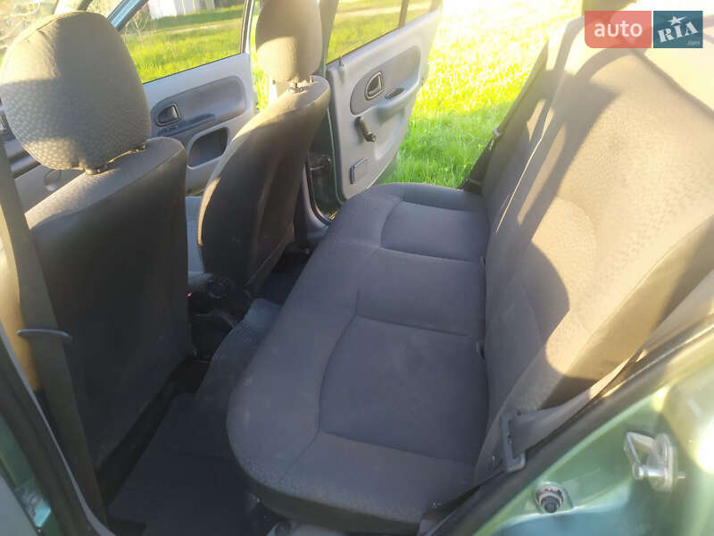 Седан Renault Clio Symbol 2008 в Каменец-Подольском