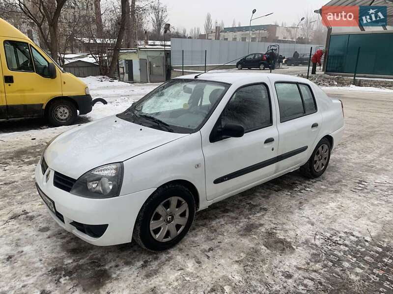 Седан Renault Clio Symbol 2007 в Киеве