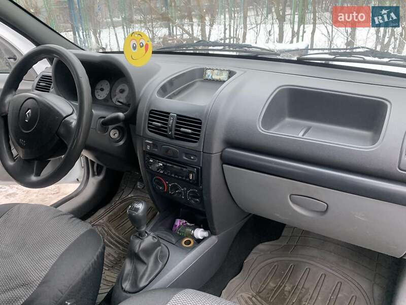 Седан Renault Clio Symbol 2007 в Киеве