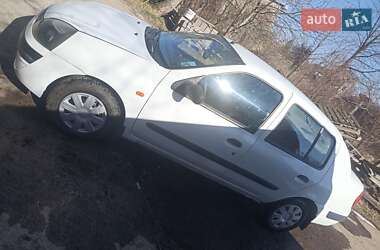 Седан Renault Clio Symbol 2004 в 