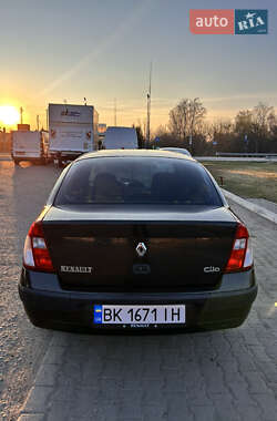 Седан Renault Clio Symbol 2006 в 