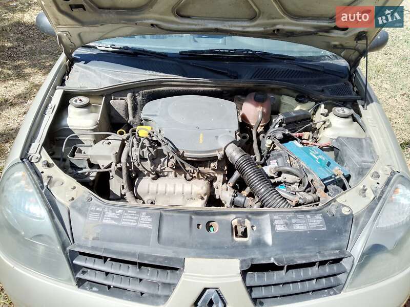 Седан Renault Clio Symbol 2008 в Чернигове