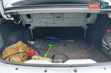 Седан Renault Clio Symbol 2011 в 
