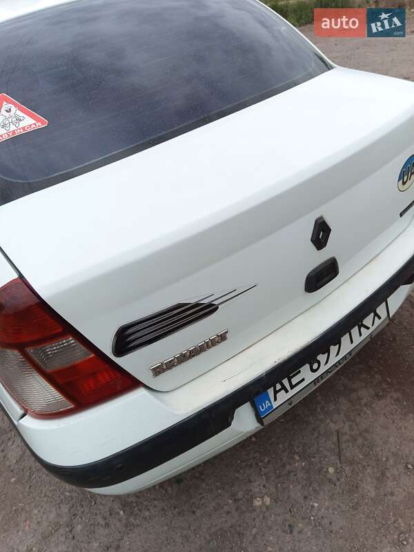 Седан Renault Clio Symbol 2003 в Кривом Роге