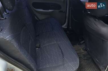 Седан Renault Clio Symbol 2003 в 