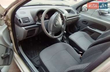 Седан Renault Clio Symbol 2006 в 