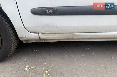 Седан Renault Clio Symbol 2006 в 