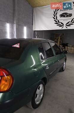 Седан Renault Clio Symbol 2003 в 